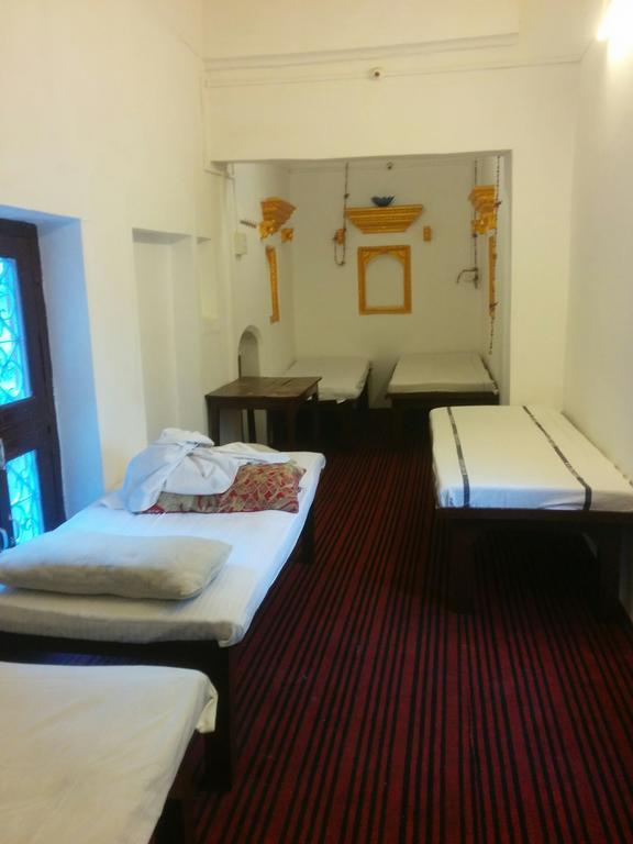 Guest house Kanha Paying Varanasi